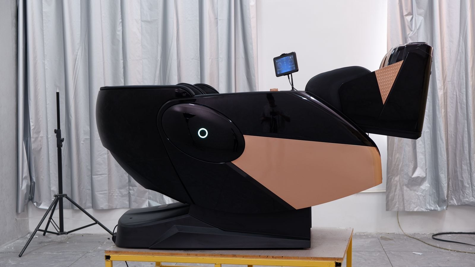 apollon-z91-full-body-luxury-zero-gravity-massage-chair.jpeg